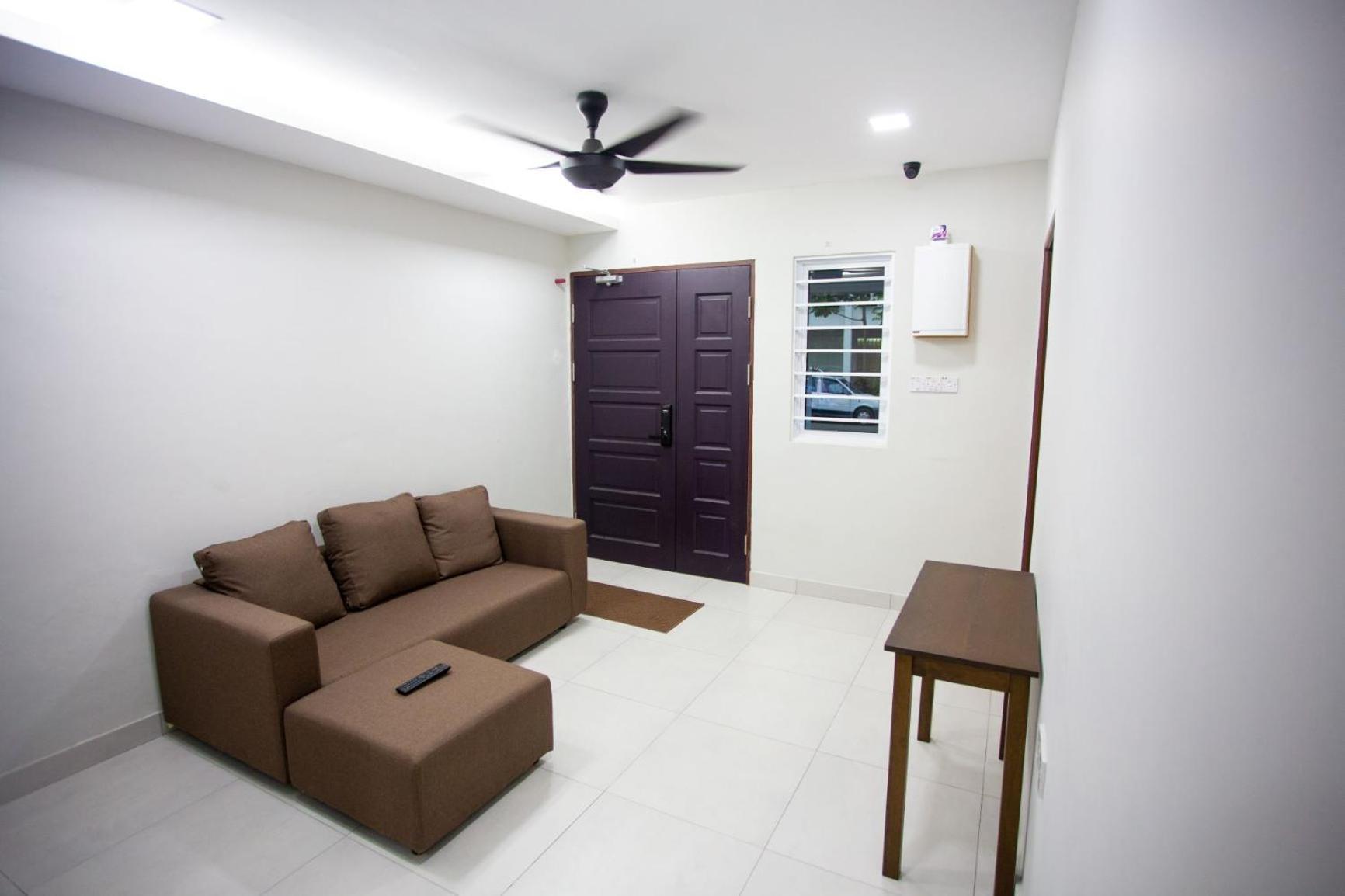 Hom2Rex Kuching Homestay Taman Timberland Kültér fotó