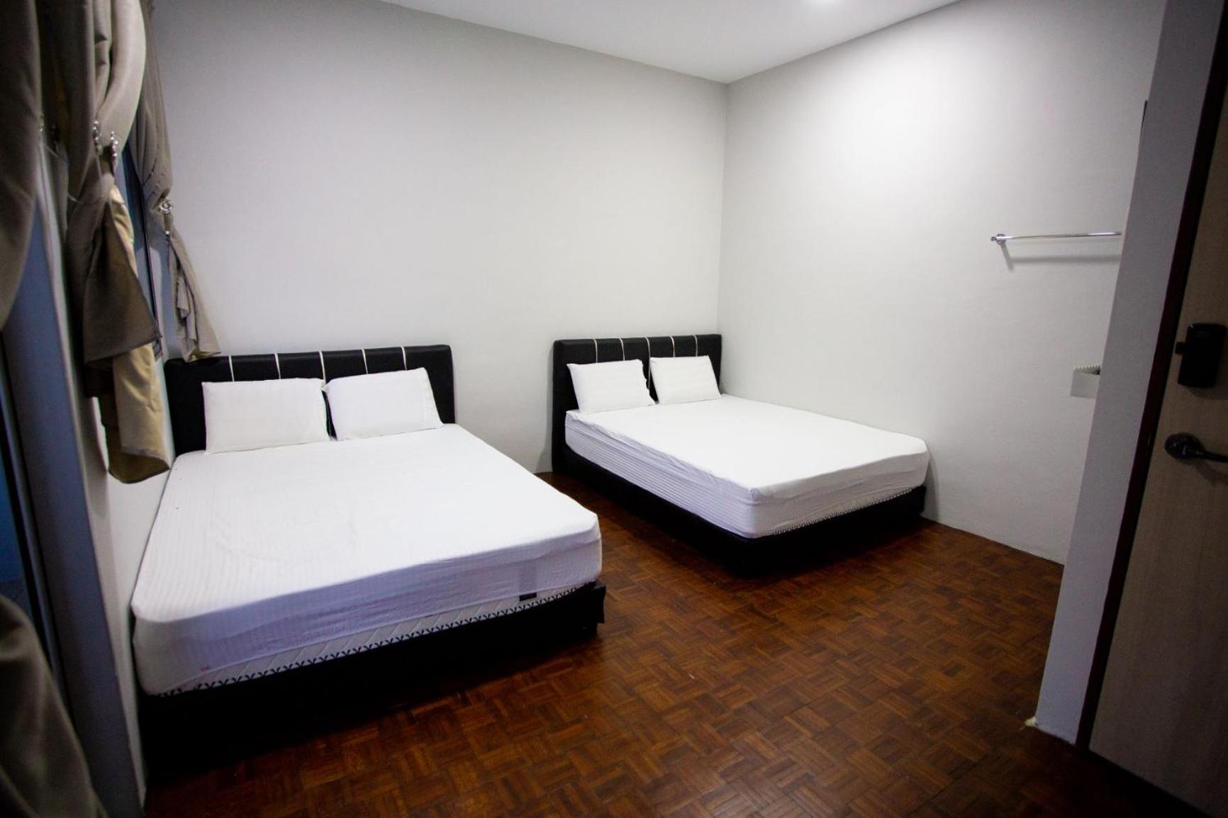 Hom2Rex Kuching Homestay Taman Timberland Kültér fotó